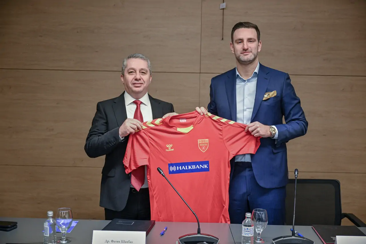 Halkbank&rsquo;tan Makedonya hentboluna g&uuml;&ccedil;l&uuml; destek: Anlaşma 2026&rsquo;ya uzatıldı