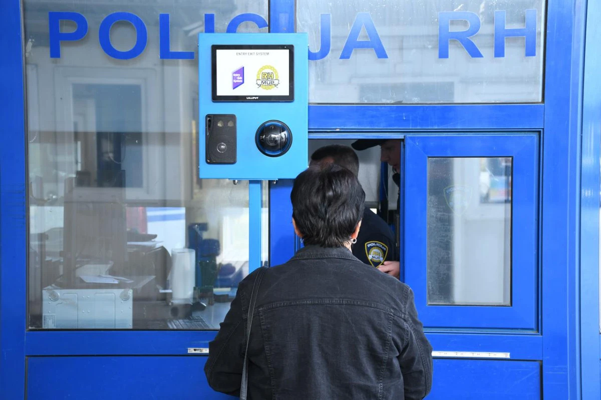 Hırvatistan'dan EES a&ccedil;ıklaması: Sistemin kaldırılmasını talep eden olmadı