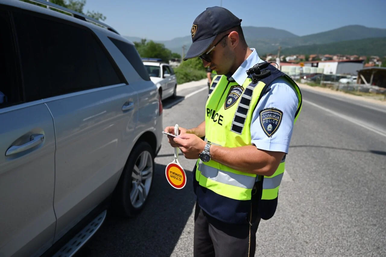 İki g&uuml;nde 1.322 trafik cezası, 32 s&uuml;r&uuml;c&uuml; g&ouml;zaltına alındı