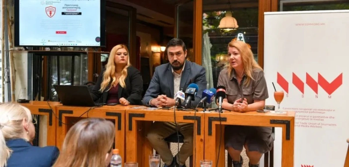 Kadın gazetecilere y&ouml;nelik &ccedil;evrimi&ccedil;i tacizi bildirme aracı hizmete sunuldu