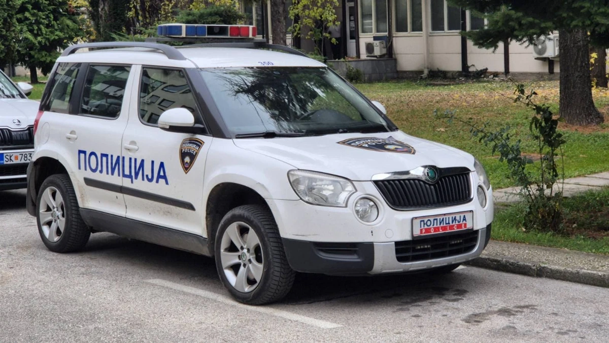 Kalkandelen'de aile i&ccedil;i şiddet: Annesini darbeden şahıs g&ouml;zaltına alındı!
