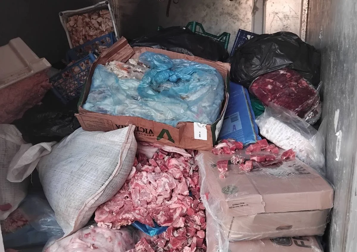 Kasaplara ani denetim: Yaklaşık 2 ton et ve et &uuml;r&uuml;n&uuml; ele ge&ccedil;irildi