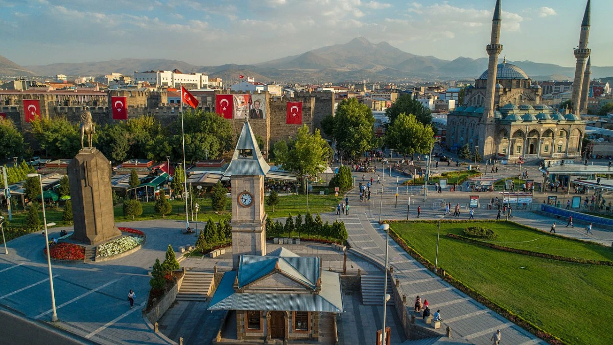 Kayseri '2027 T&uuml;rk D&uuml;nyası K&uuml;lt&uuml;r Başkenti' se&ccedil;ildi