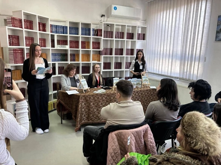 Ko&ccedil;ana'da Makedonca ve T&uuml;rk&ccedil;e '&Ccedil;ocuk Masalları' tanıtıldı