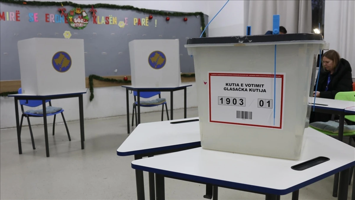 Kosova'da Erken Se&ccedil;im: Vetevendosje yeniden kazandı