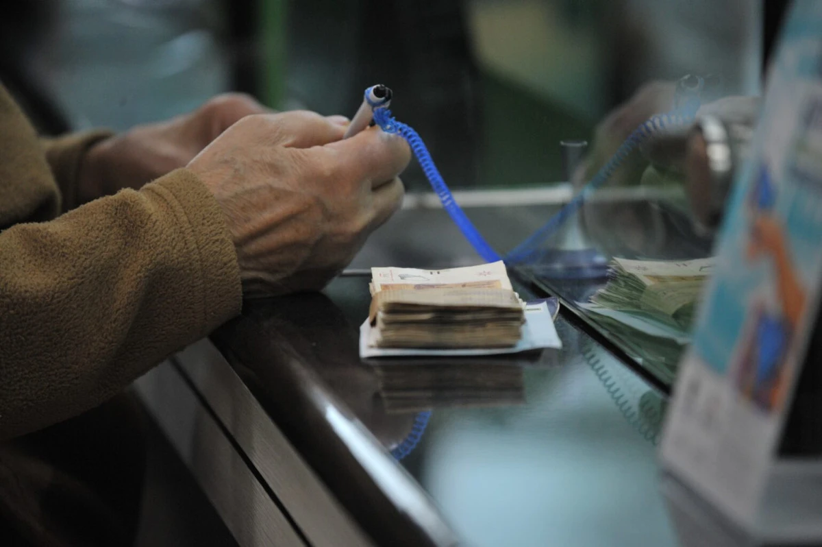 Kredi talebinde patlama: Şirketler ve vatandaşlar bankalara y&ouml;neldi