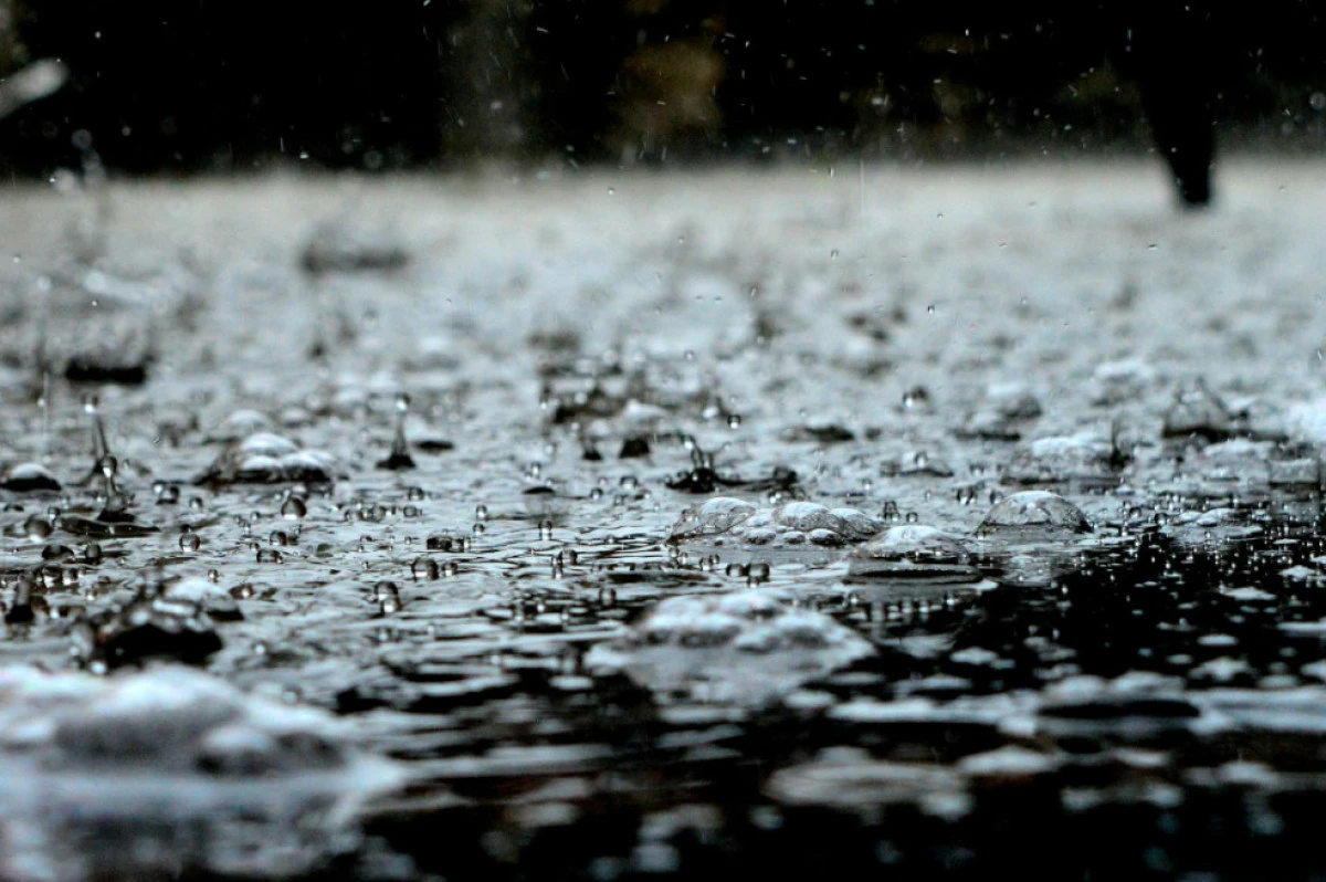 Kuvvetli yağış dalgası şehirleri vurdu