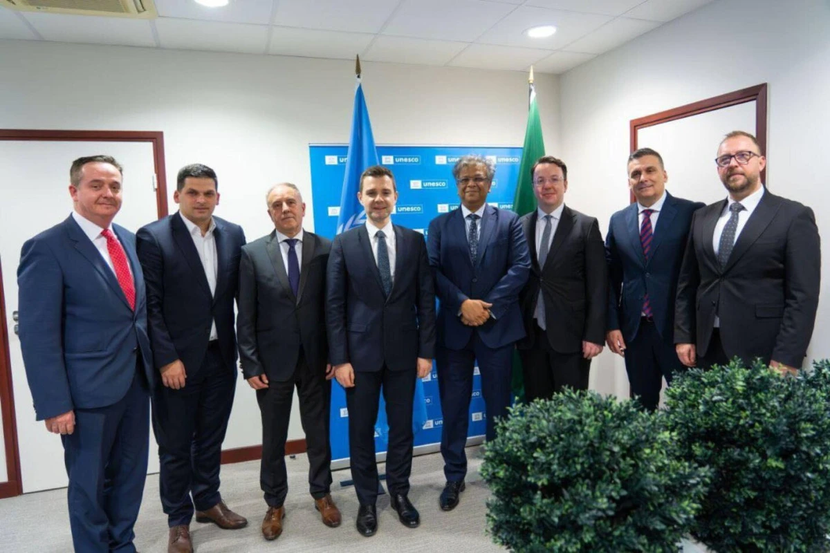 Kuzey Makedonya heyeti UNESCO'da: Ohri b&ouml;lgesinin korunması i&ccedil;in taahh&uuml;tler sunuldu