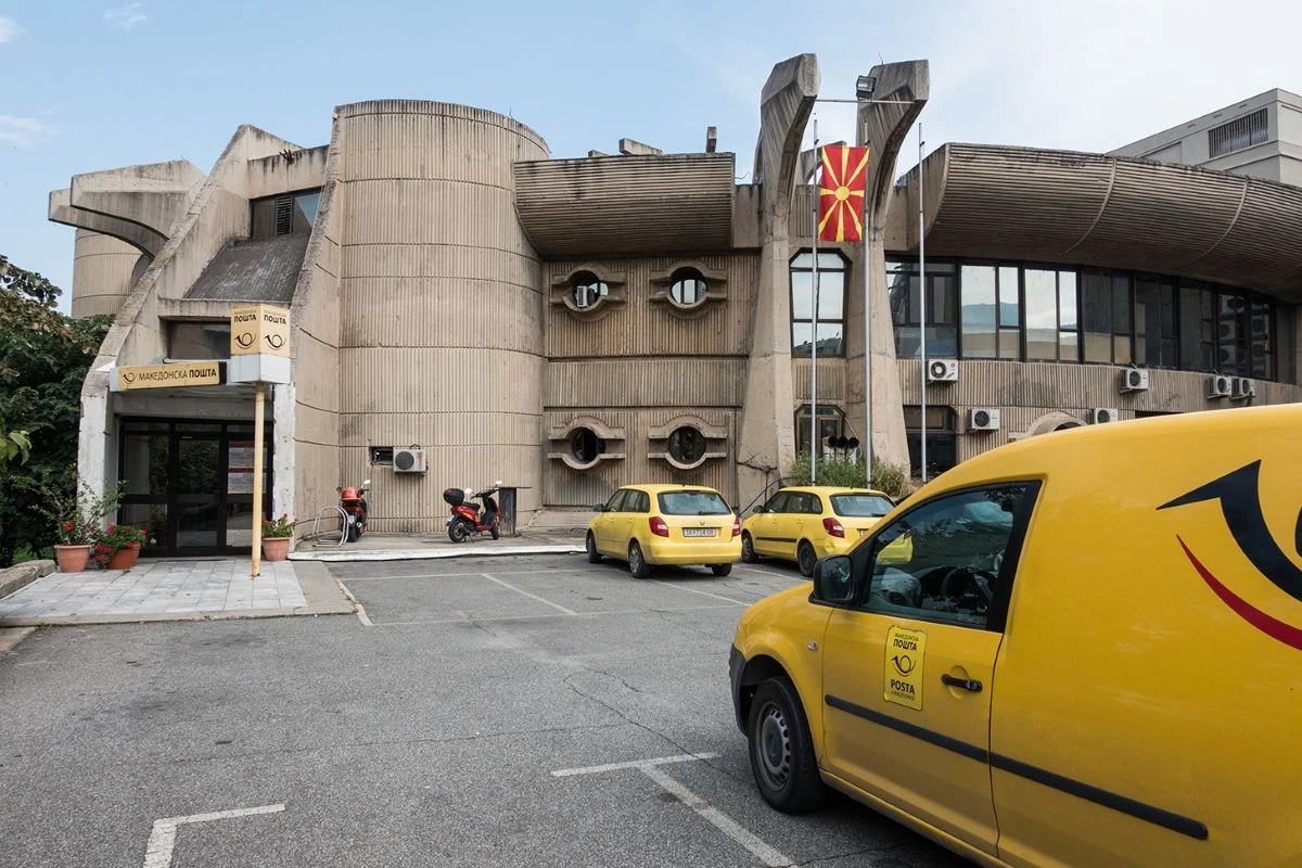 Kuzey Makedonya Postası 100 yeni ara&ccedil; tedarik ediyor