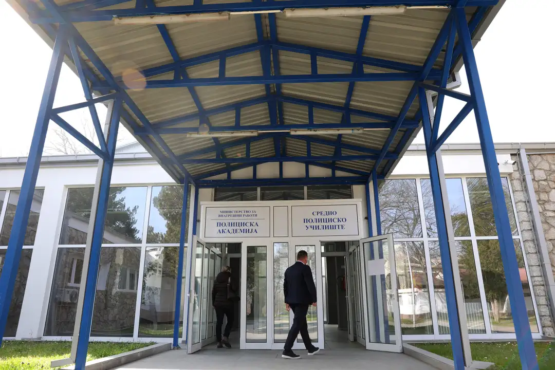 Kuzey Makedonya'da 26 yıl sonra polis lisesi a&ccedil;ılıyor