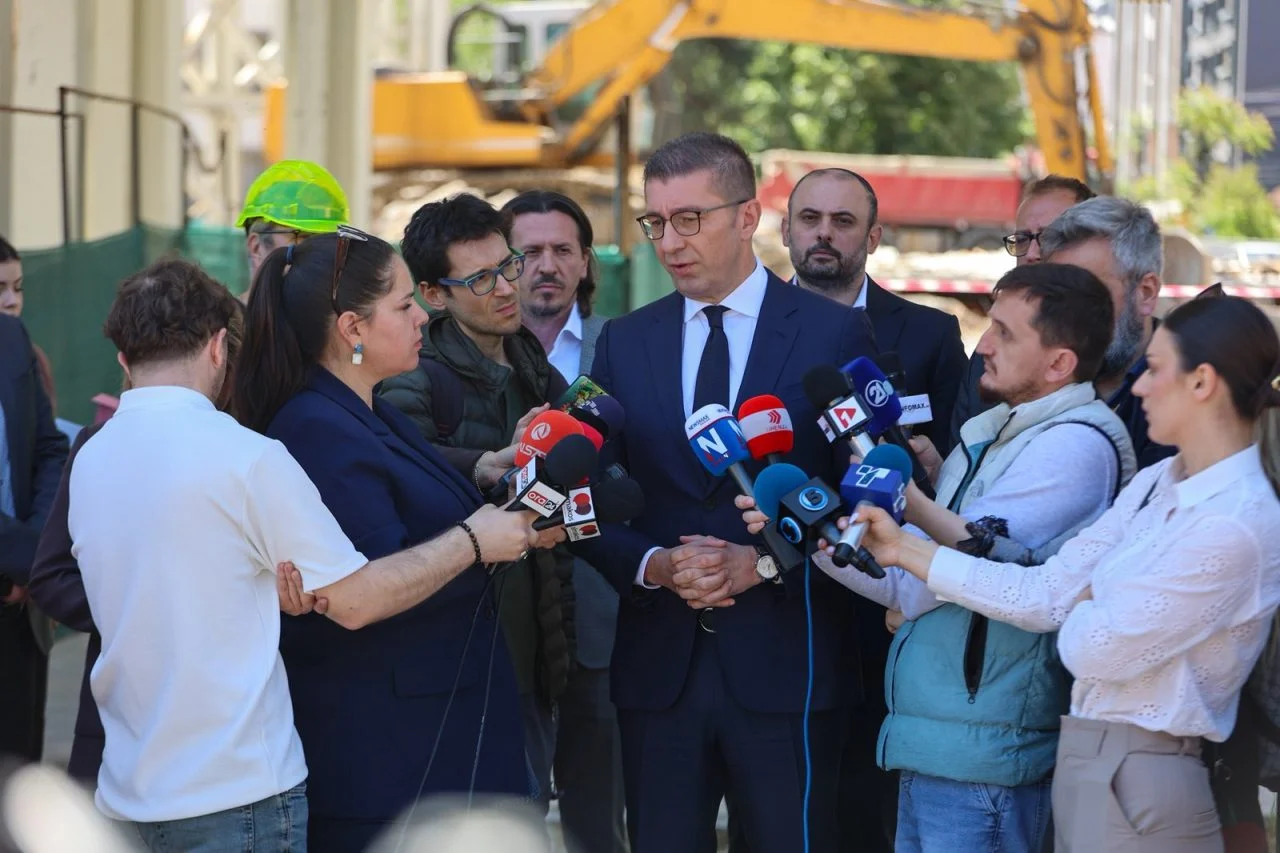 Kuzey Makedonya'da erken se&ccedil;im tartışması: Mickoski'den 'yakında se&ccedil;im var' &ccedil;ıkışı