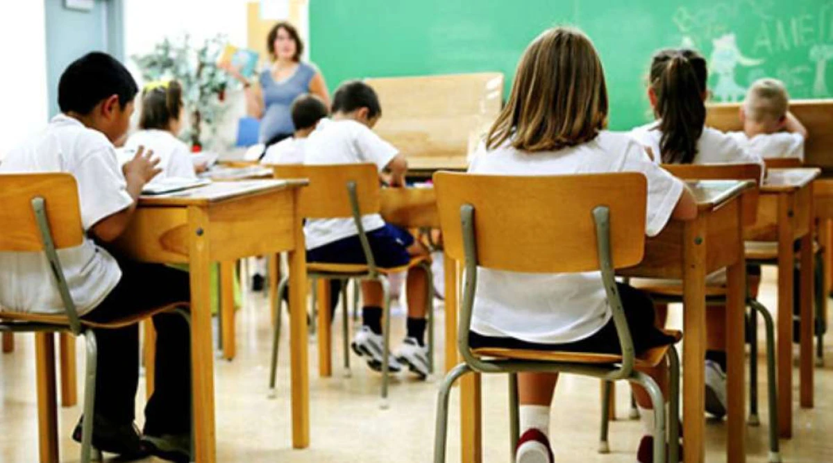 Kuzey Makedonya'da lise eğitiminde k&ouml;kl&uuml; değişiklik: Yeni yasa tartışmaya a&ccedil;ıldı