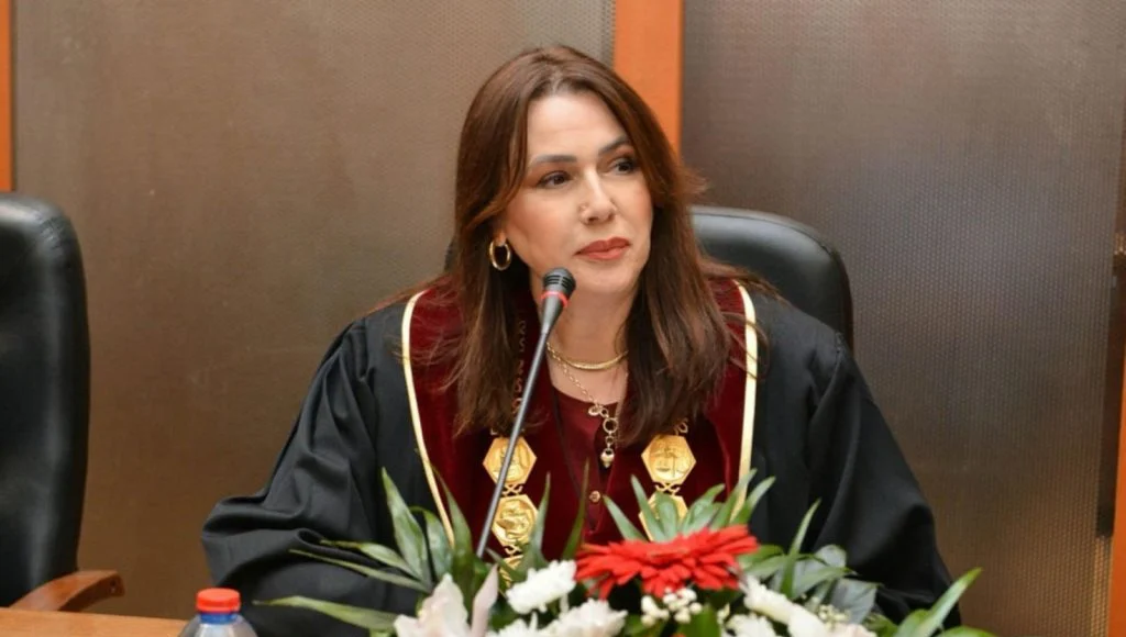 Makedonya&rsquo;nın en b&uuml;y&uuml;k &uuml;niversitesinde rekt&ouml;rl&uuml;k se&ccedil;imini Angelova kazandı