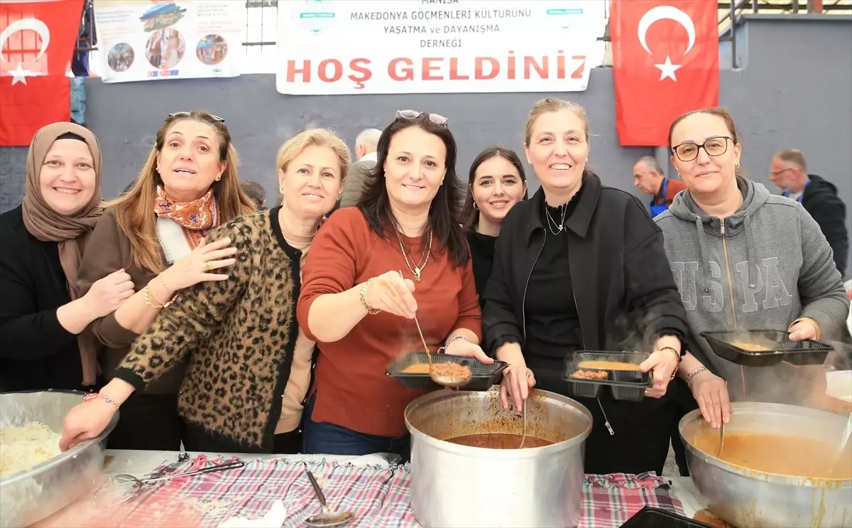 Manisa'da Kuzey Makedonya g&ouml;&ccedil;menleri iftarda buluştu