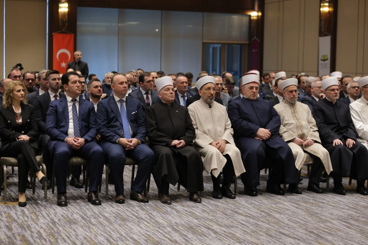 Meclis Başkanı Gaşi: Barışın temeli diyalog ve hoşg&ouml;r&uuml;