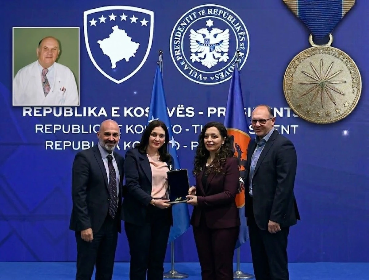 Merhum Dr. Adnan Şabani: Bir kongrede, bir &ouml;d&uuml;lde, y&uuml;reklerde