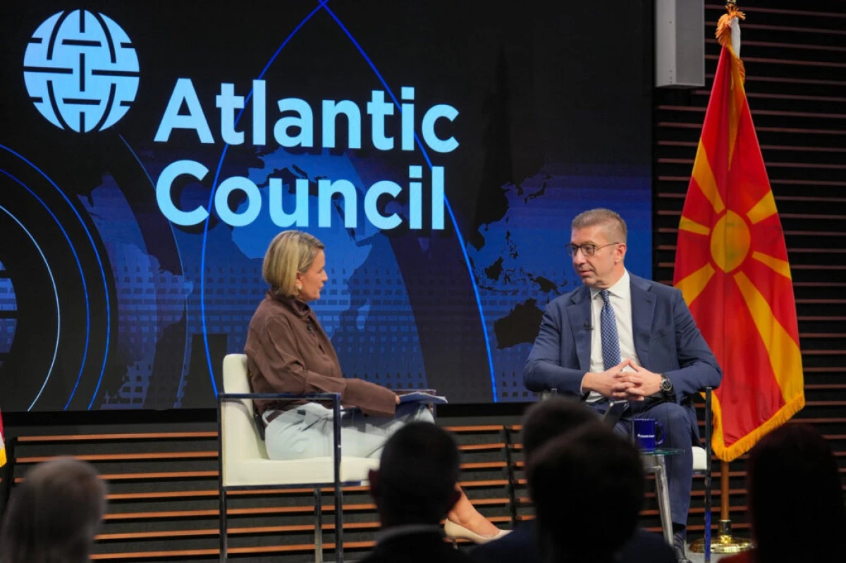 Mickoski: ABD, Makedonya'yı b&ouml;lgede &uuml;st d&uuml;zey &ouml;ncelik olarak g&ouml;r&uuml;yor
