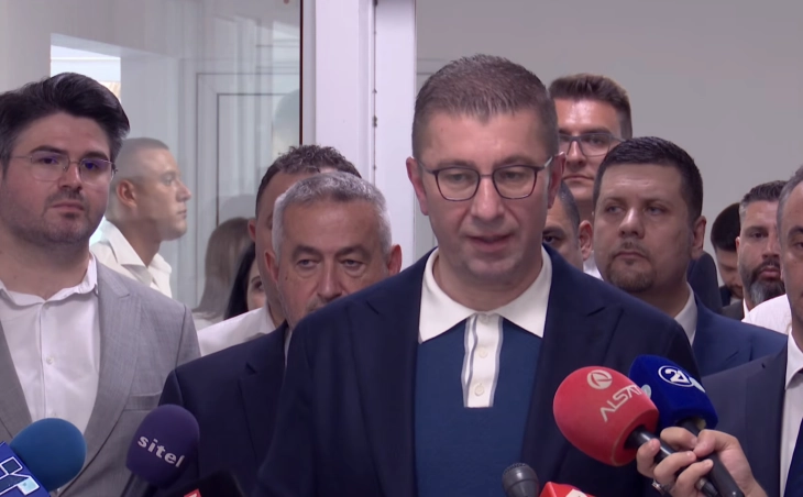 Mickoski: Kabinedeki değişiklikler i&ccedil;in VLEN ve ZNAM ile g&ouml;r&uuml;şeceğiz