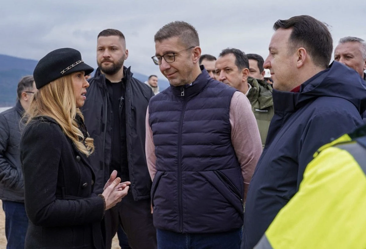 Mickoski: Koridor 8 ve 10 en b&uuml;y&uuml;k &ouml;nceliğimiz, hedefimiz b&ouml;lgesel hub olmak