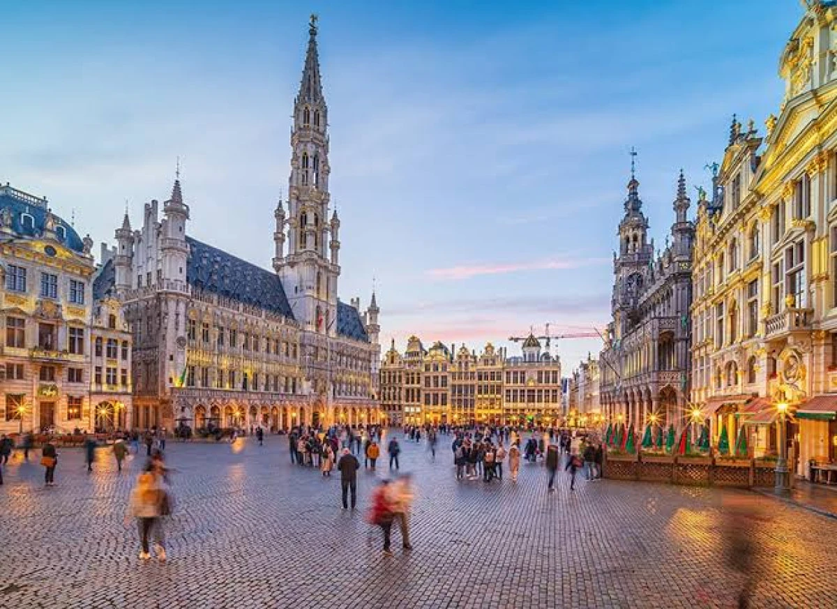 Mickoski tatil planını a&ccedil;ıkladı: D&ouml;rt g&uuml;n Brugge, d&ouml;rt g&uuml;n Br&uuml;ksel
