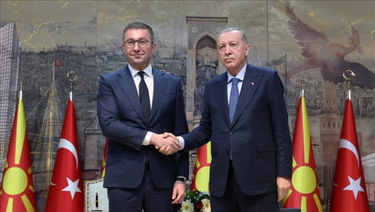 Mickoski'den Erdoğan a&ccedil;ıklaması: Bu bahar &Uuml;sk&uuml;p'te ağırlayacağız