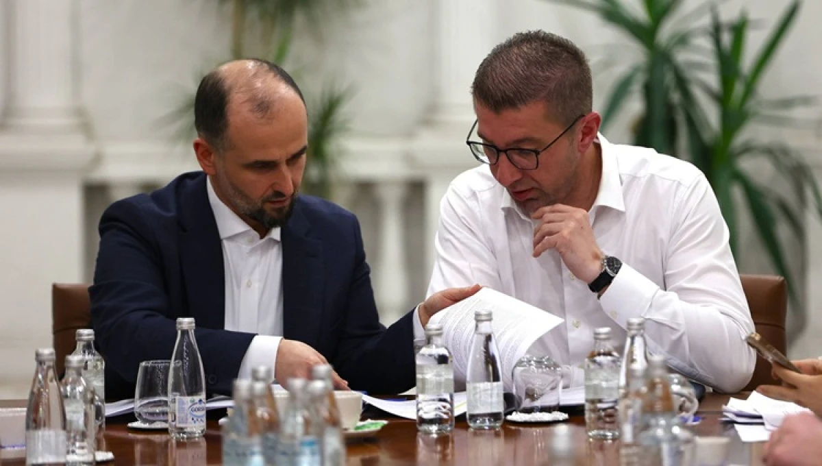 Mickoski'den reform a&ccedil;ıklaması: Taahh&uuml;t değil, s&uuml;rekli sorumluluk