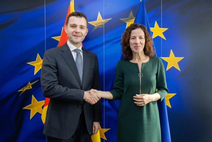 Mucunski Br&uuml;ksel&rsquo;de: Eğitimde iş birliği masada