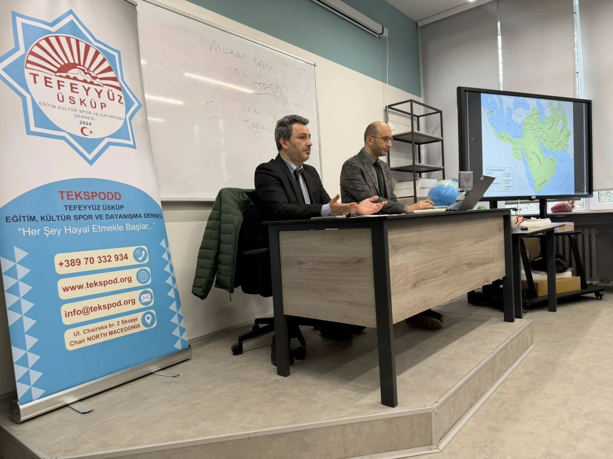 Pedagoji Fak&uuml;ltesi&rsquo;nde T&uuml;rk-İslam tarihi konferansı d&uuml;zenlendi