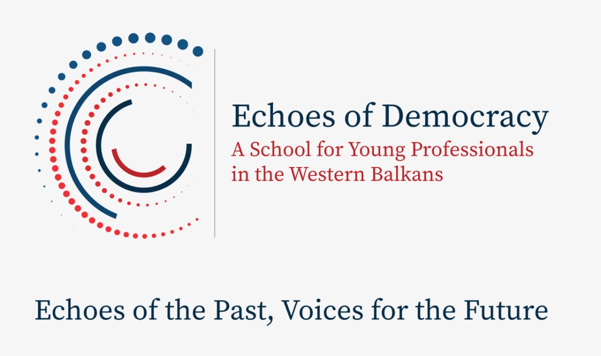 Pendarovski&rsquo;den gen&ccedil;lere siyasi okul fırsatı