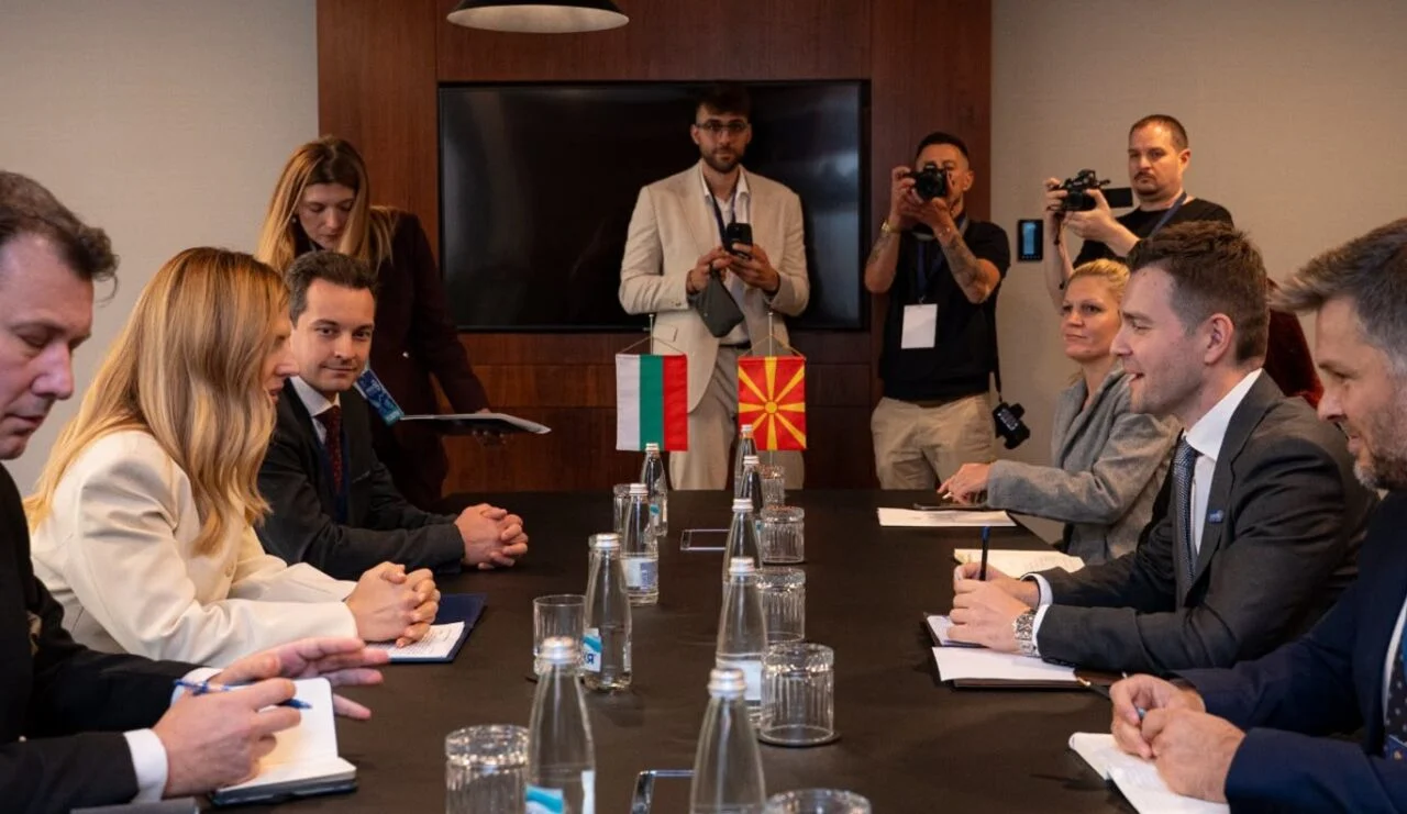 Petrova: Makedonya, AB &uuml;yeliği i&ccedil;in &uuml;stlendiği y&uuml;k&uuml;ml&uuml;l&uuml;kleri yerine getirmeli