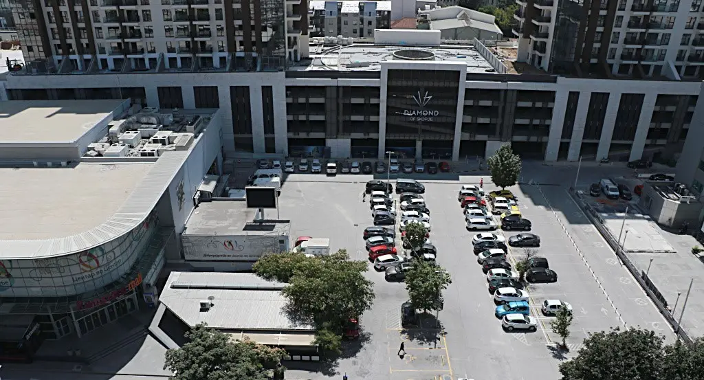 Ramstore AVM'nin otoparkı kapatılıyor: Yeni iş ve konut binası inşa edilecek
