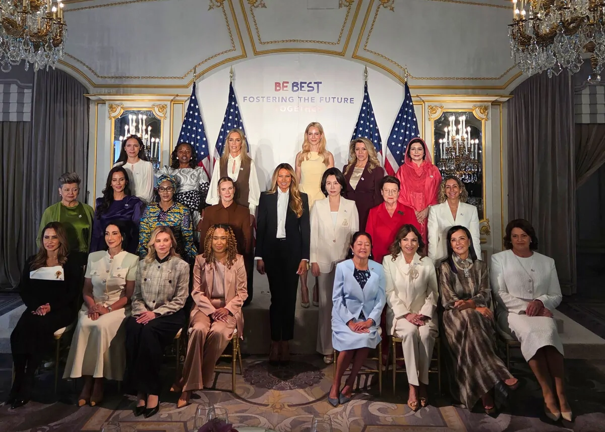 Rozi Mickoska, New York&rsquo;ta Melania Trump&rsquo;ın resepsiyonuna katıldı