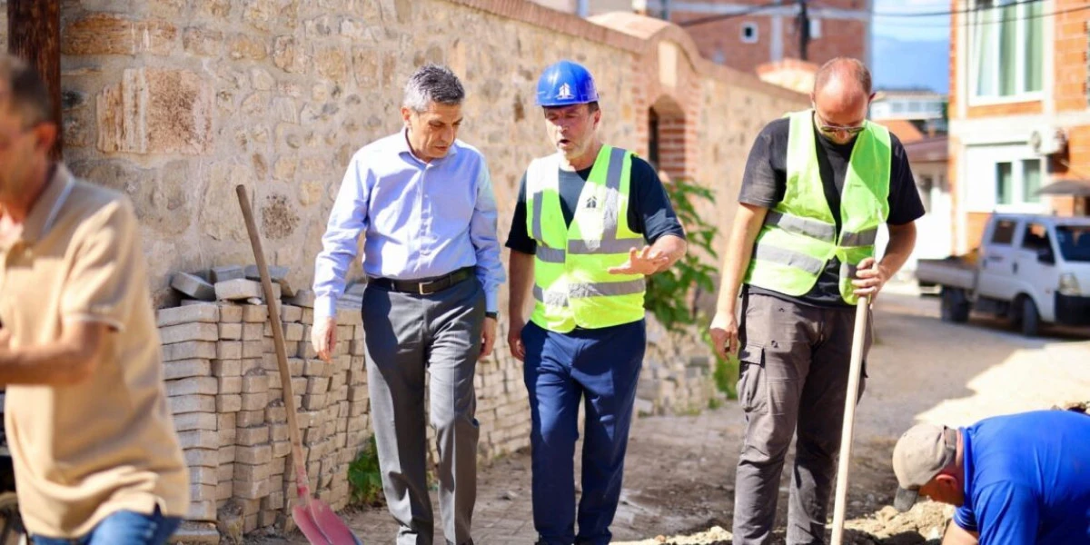 Saat Kulesi Mahallesi'nde altyapı seferberliği: İ&ccedil;me suyu ve kanalizasyon sistemi yenileniyor