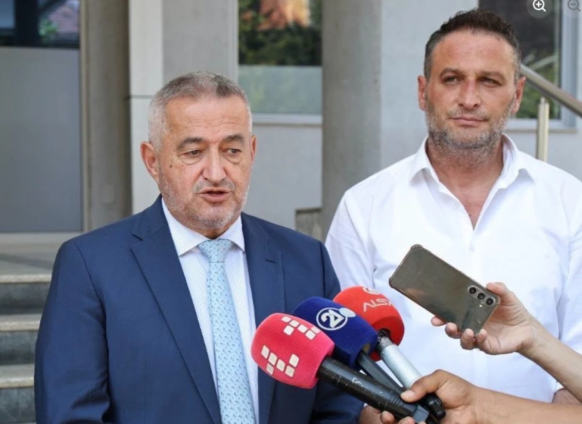Sağlık Bakanı Klekovski: Gostivar'da i&ccedil;me suyu i&ccedil;in tarih vermek istemiyorum