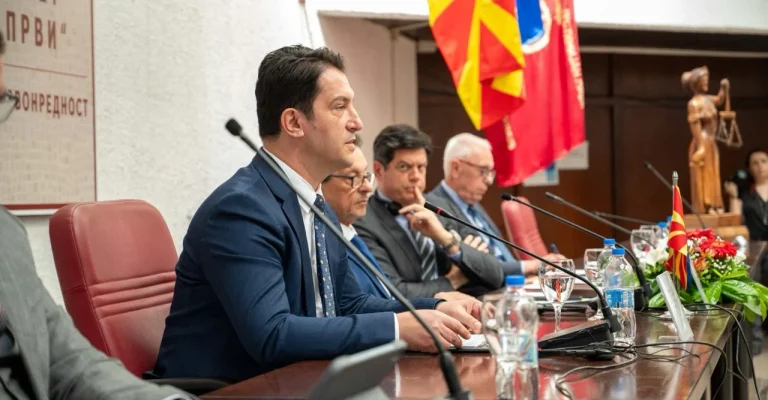 Sali: Hedefimiz belli, Avrupa Birliği&rsquo;ne tam &uuml;yelik