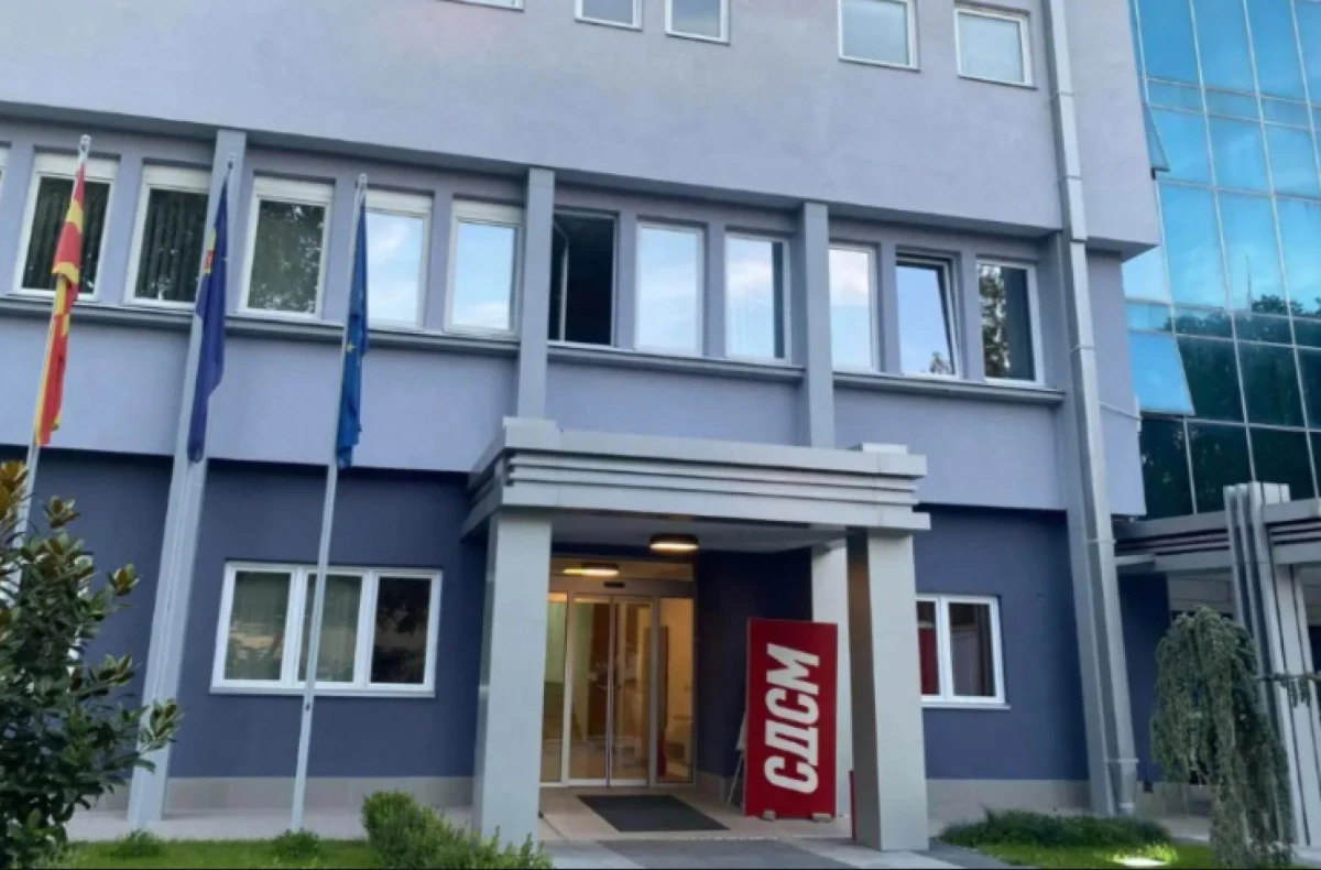 SDSM: H&uuml;k&uuml;metin u&ccedil;ağa parası var ama maaşlara parası yok