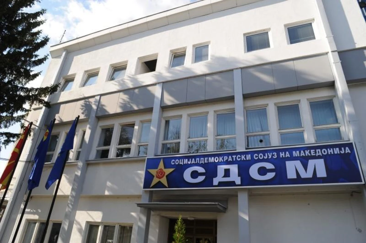 SDSM: Referandum i&ccedil;in para yok, ihaleler ve l&uuml;ks harcamalar i&ccedil;in var