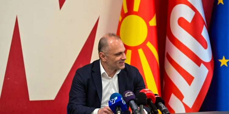 SDSM yeni sosyal s&ouml;zleşmesini a&ccedil;ıkladı: &Uuml;cretler ve emekli maaşlarında artış garanti