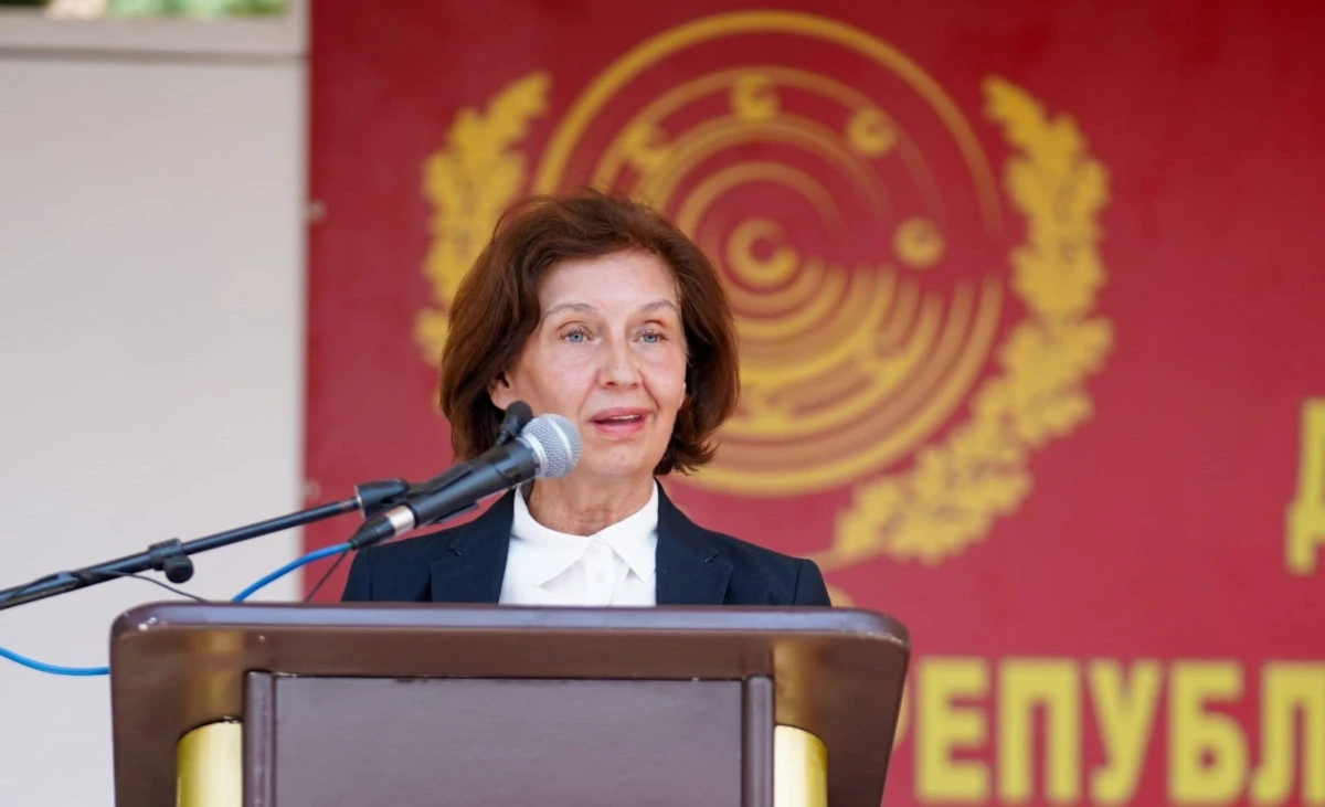 Silyanovska-Davkova: 