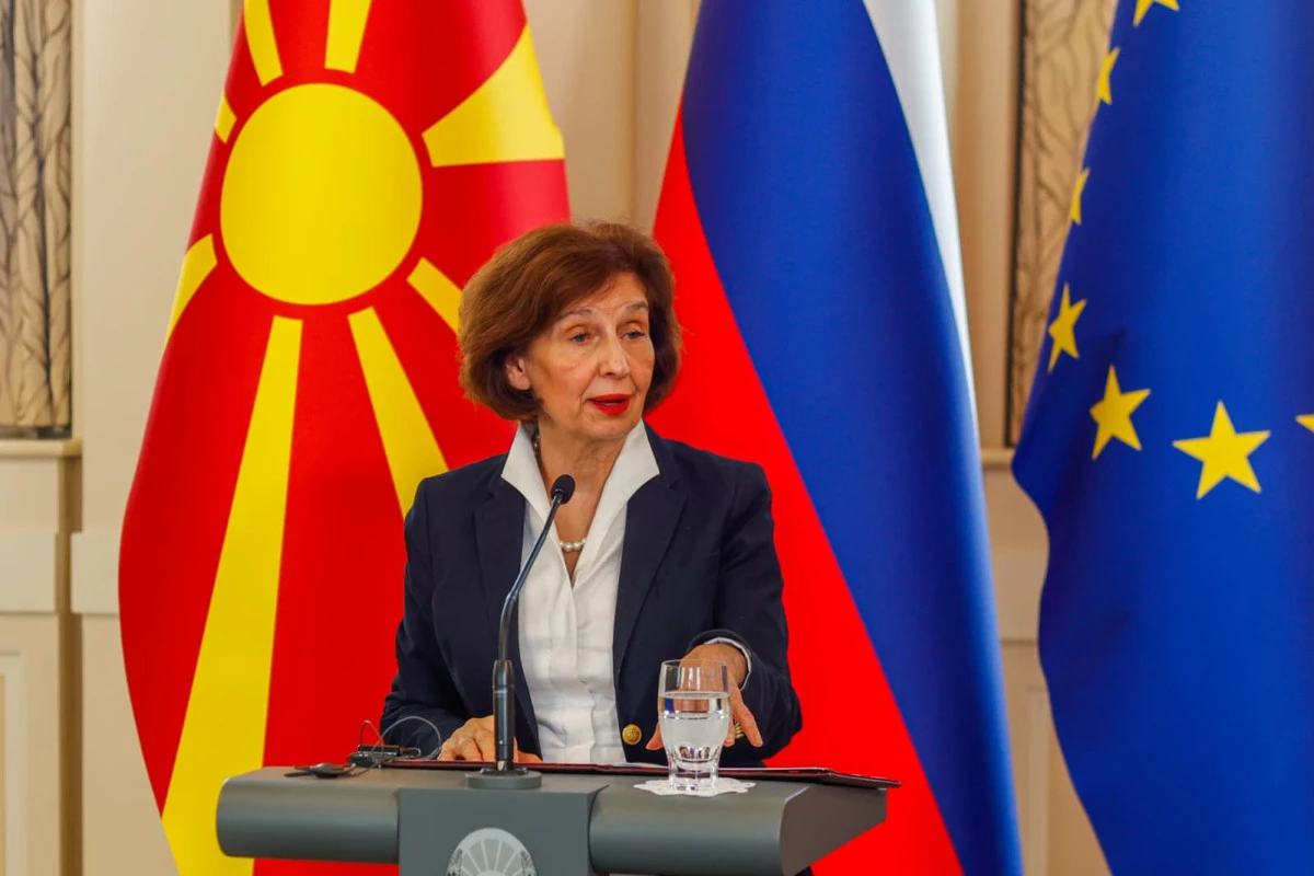 Silyanovska-Davkova: Veto kimlik değil Kopenhag kriterlerine dayanmalı