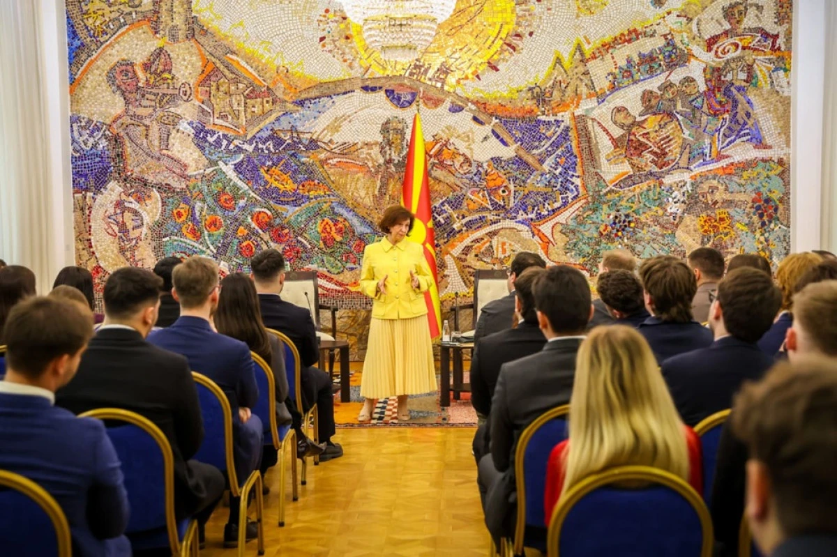 Silyanovska-Davkova'dan AB'ye eleştiri: Kriterleri tam karşılamayan &uuml;lkeler alındı, biz onlarca yıldır bekliyoruz