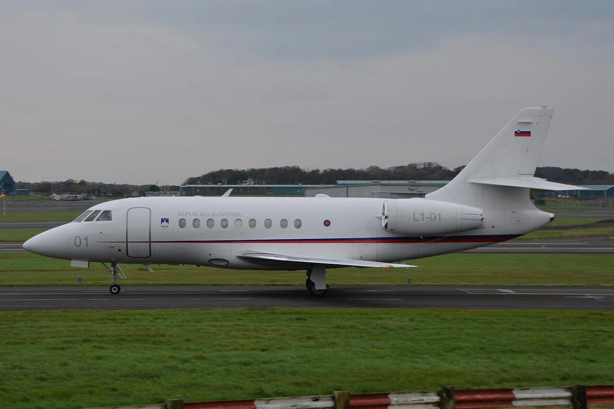 Silyanovska yanıldı: Hırvatistan, Slovenya, Karadağ ve Arnavutluk'un u&ccedil;akları Kuzey Makedonya devlet u&ccedil;ağından eski