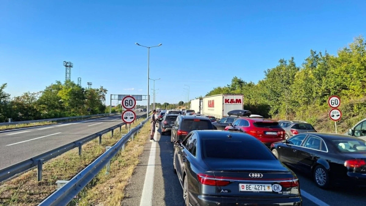 Tabanovce'de yeni d&ouml;nem: Trafik cezası olan yabancı ara&ccedil;lar sınırda durduruluyor