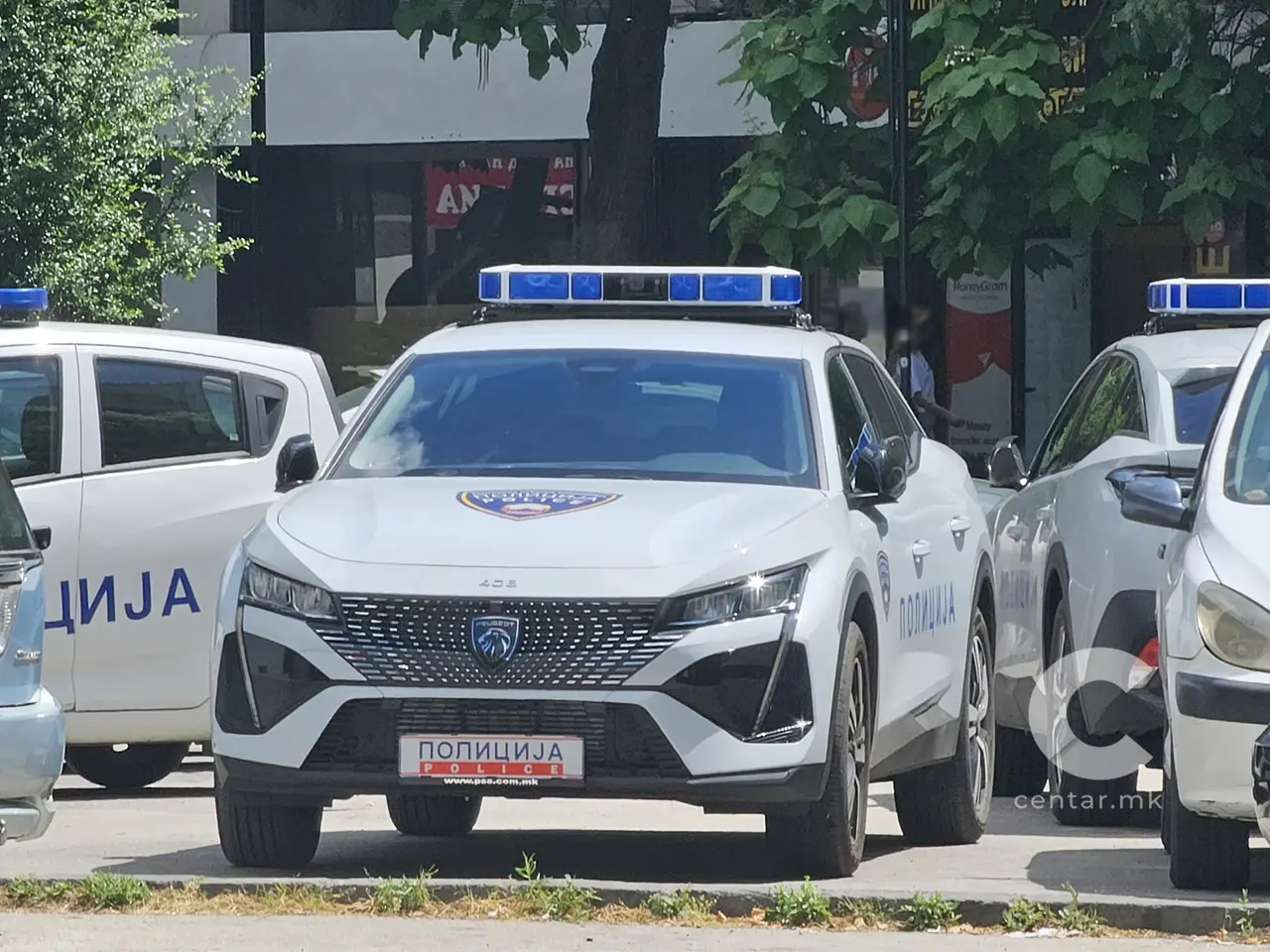 &Uuml;lke genelinde trafik denetimi: 18 s&uuml;r&uuml;c&uuml; g&ouml;zaltına alındı