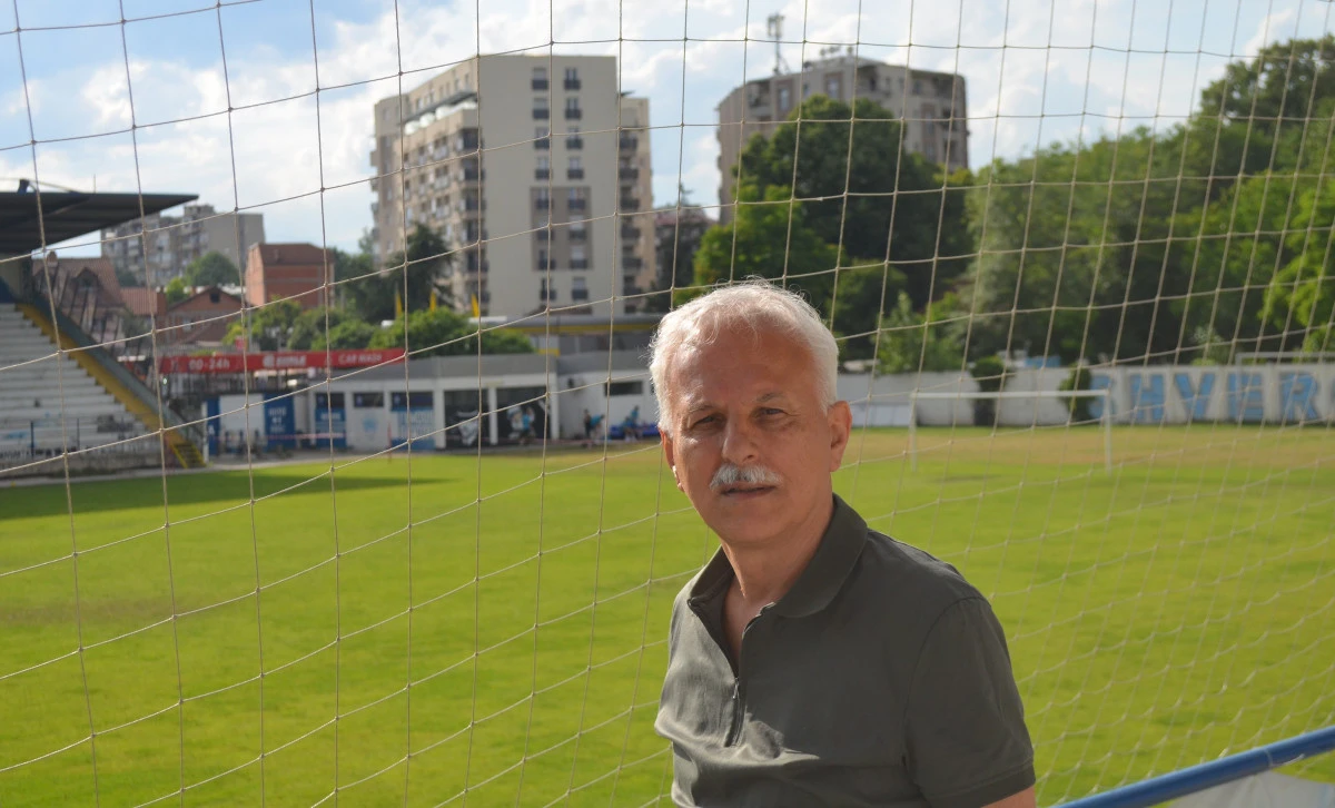 &Uuml;sk&uuml;p Radyosu&rsquo;nun efsane sesi Abd&uuml;l Ali: D&uuml;nya Kupası sevgidir, birliktir, coşkudur