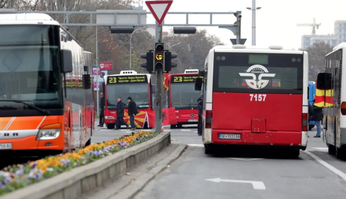 &Uuml;sk&uuml;p&rsquo;te bayram d&uuml;zeni: Toplu taşıma pazar programına g&ouml;re &ccedil;alışacak