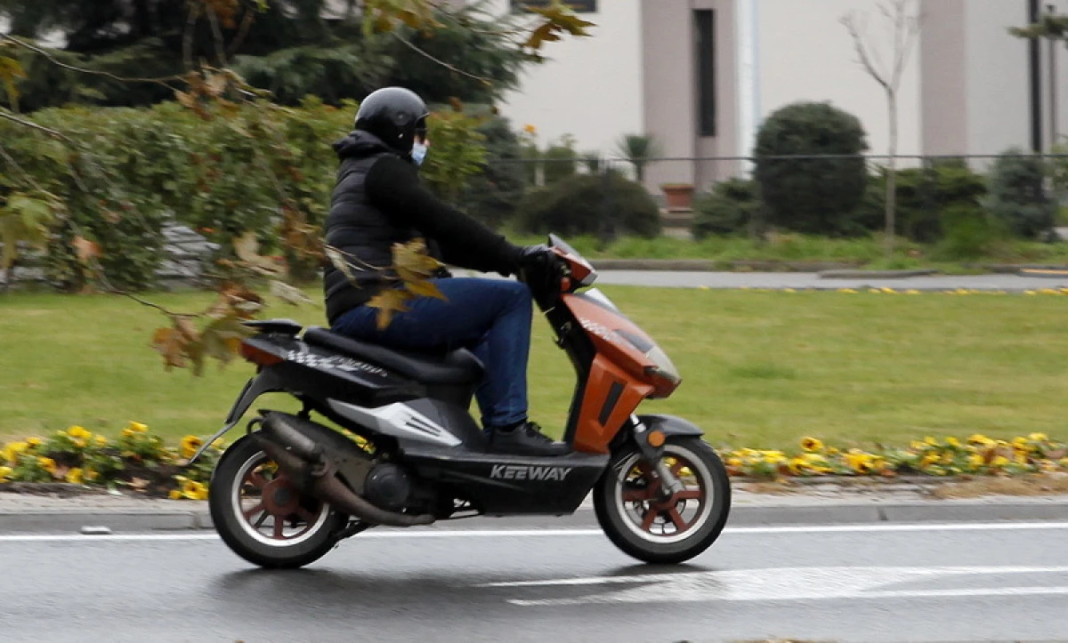 &Uuml;sk&uuml;p'te motosiklet ve bisiklet denetiminde 113 s&uuml;r&uuml;c&uuml;ye ceza kesildi