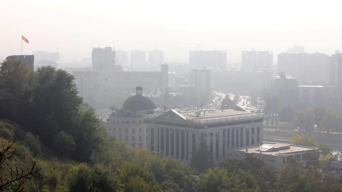 &Uuml;sk&uuml;p&rsquo;te yanık kokusu paniği: PM10 seviyeleri alarm veriyor