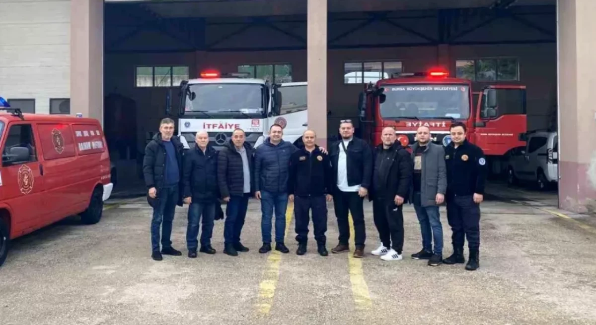 &Uuml;sk&uuml;p'ten itfaiye g&ouml;n&uuml;ll&uuml; timleri Mudanya'da