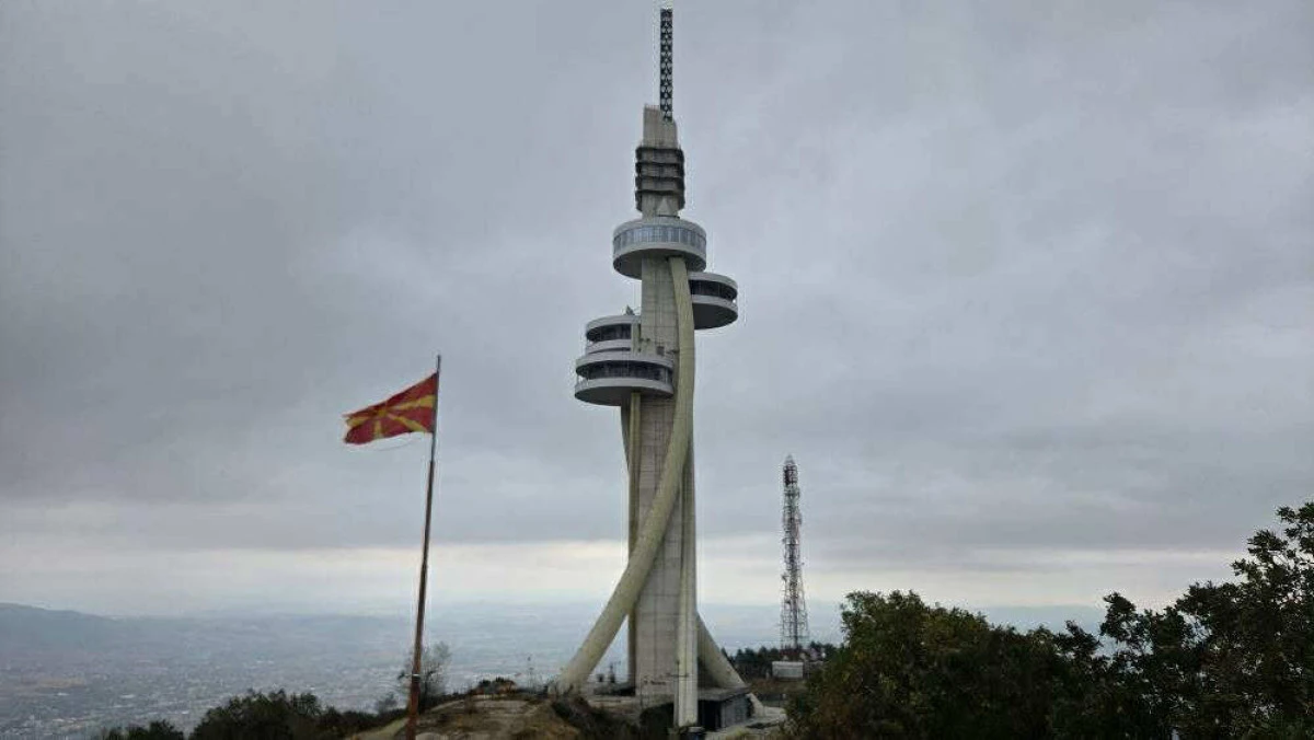 &Uuml;sk&uuml;p'&uuml;n yeni incisi y&uuml;kseliyor! Vodno Kulesi'nde son aşama tamamlandı!